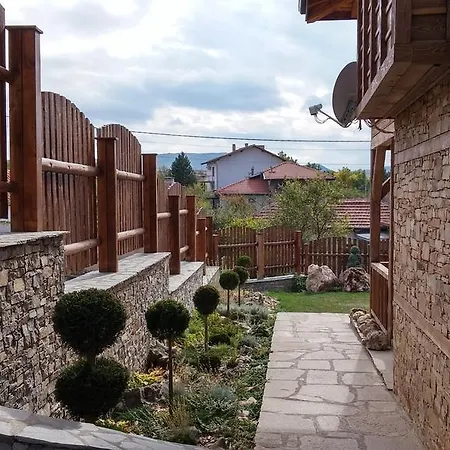 Daya Guest house 3*