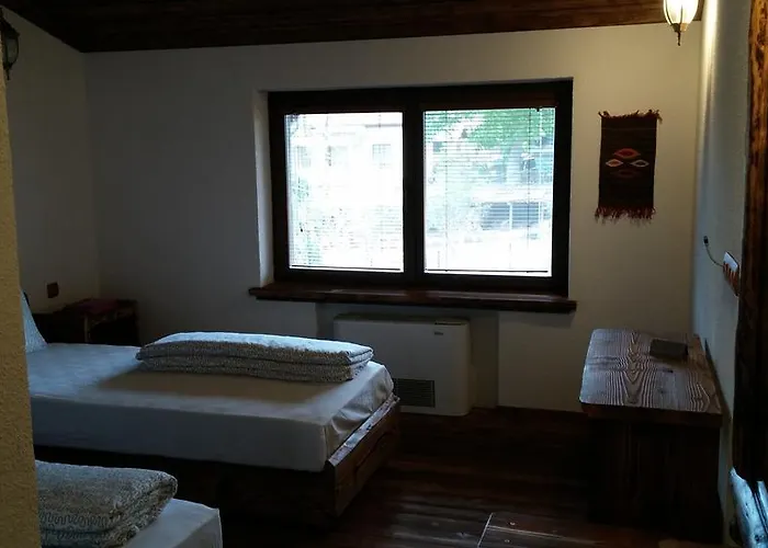 Daya Vendégház Aldomirovci